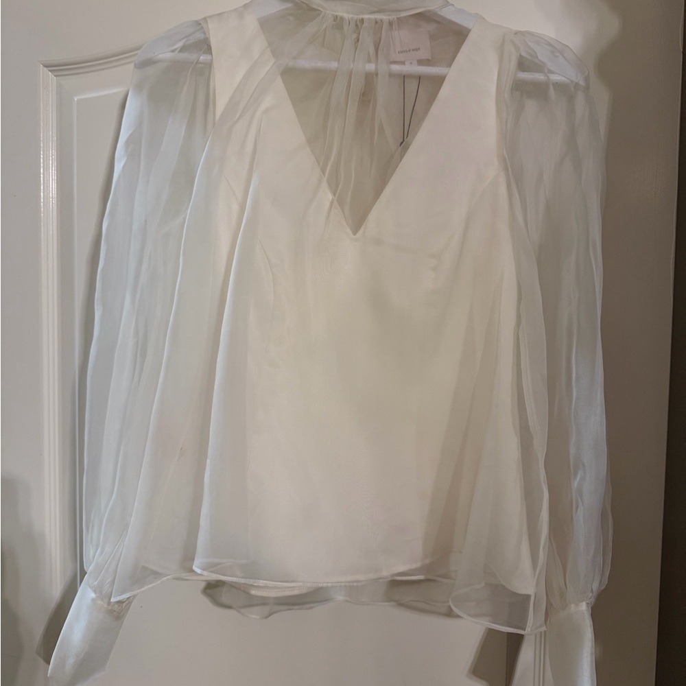 NWT Cinq à Sept “Reo” Silk Organza Puff Sleeve Bow-Neck Blouse in Ivory
